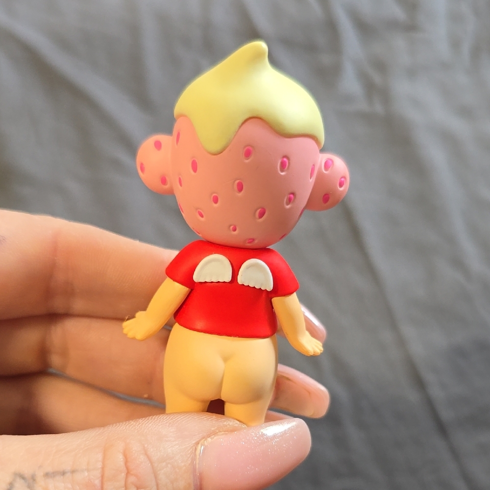 Sonny Angel Strawberry Love Monkey Authentic - Picture 3 of 6